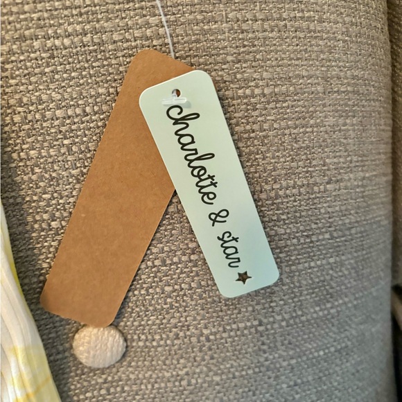 NWT Baby girl pajama set with matching bow 6-9 months - Picture 3 of 4